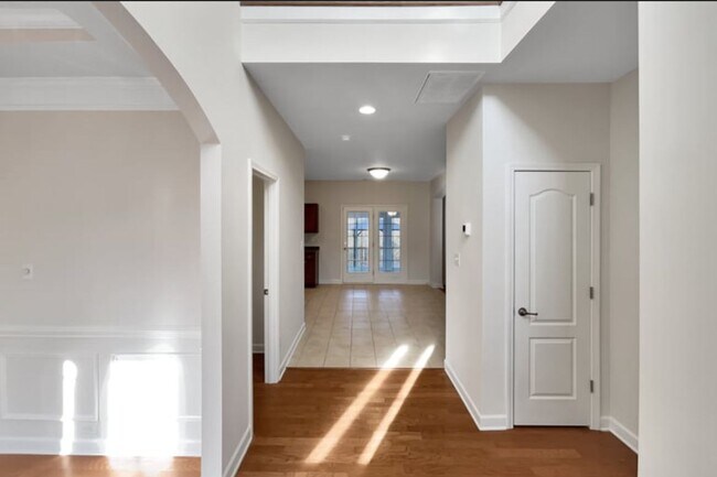 Foto del edificio - 1301 Mountain Laurel Ct