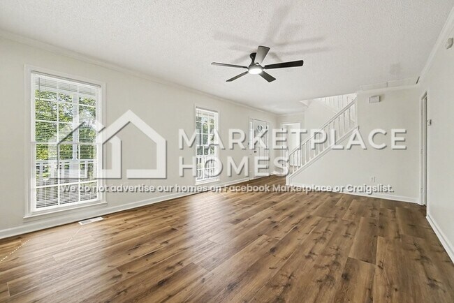 Building Photo - 4713 Shallow Ridge Rd NE