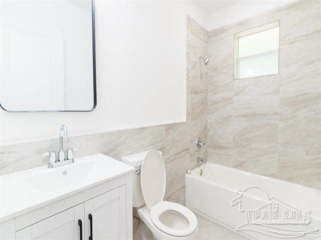 Foto del edificio - 4513 Versailles Dr