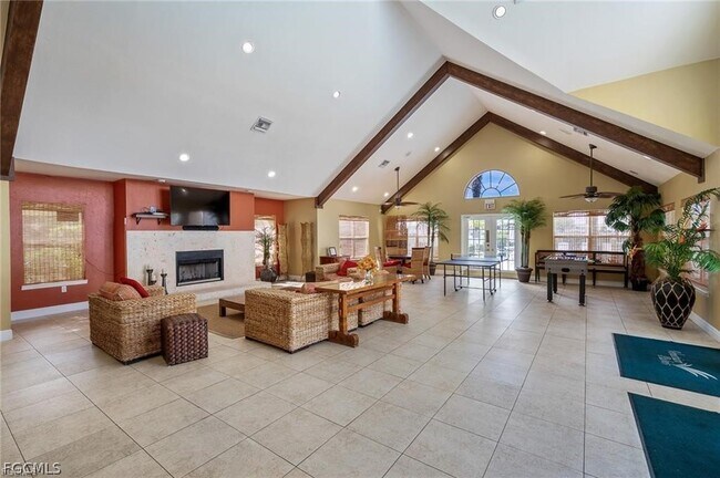 Building Photo - 12570 Equestrian Cir