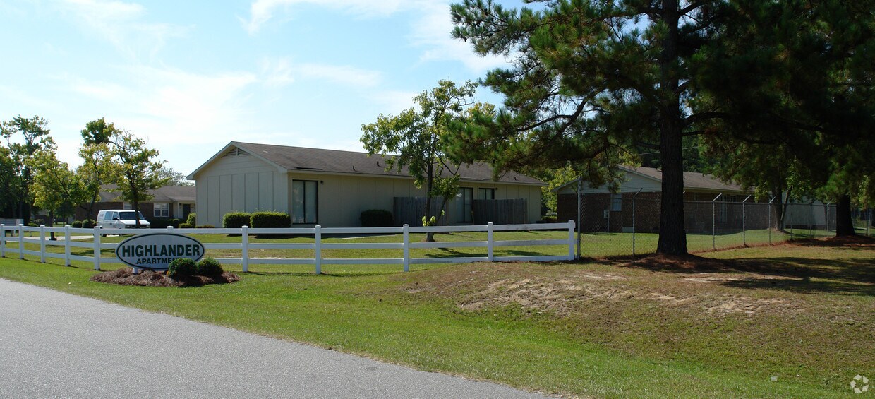 Foto principal - Highlander Apartments