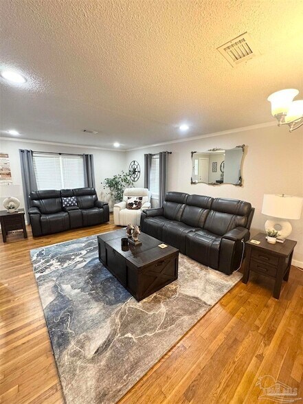 Foto del edificio - 3904 Ranch Rd