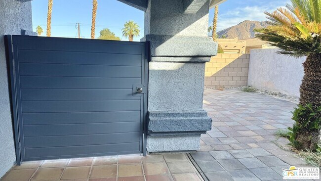 Foto del edificio - 51905 Avenida Rubio