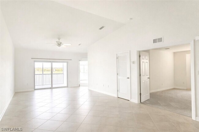 Foto del edificio - 15940 Grassland Ln