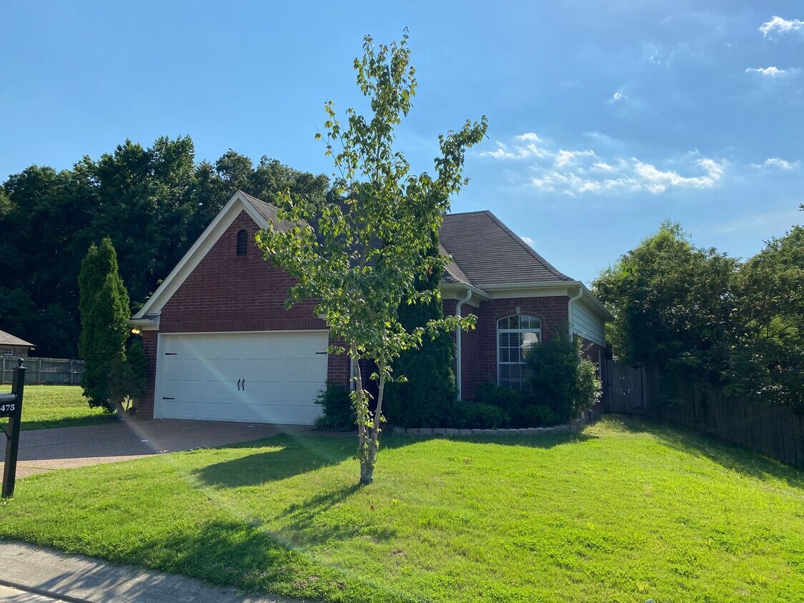 Gated Community - 3 Bedroom 2 Bathroom Cordova Rental Home - Gated Community - 3 Bedroom 2 Bathroom Cordova Rental Home