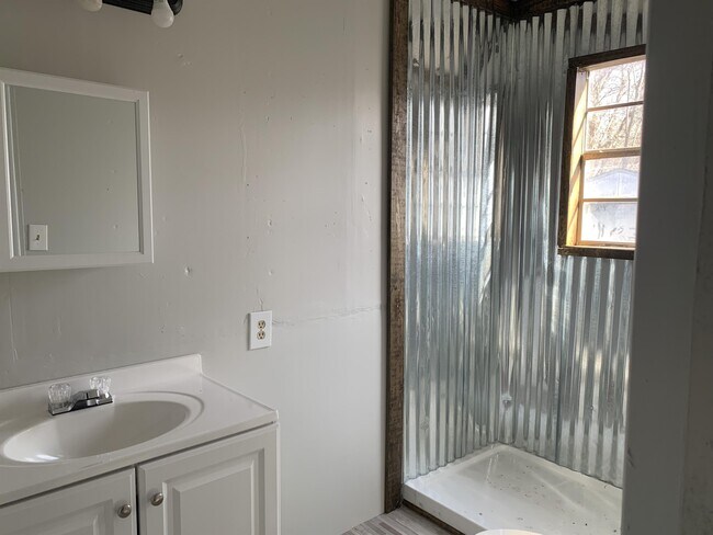 Foto del edificio - 722 N Chickasaw St