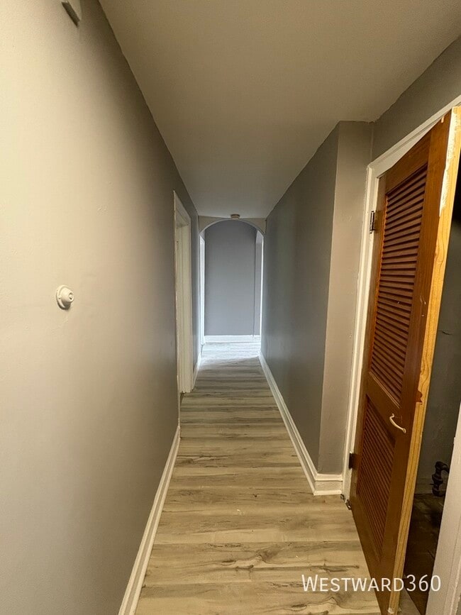 Foto del edificio - 6704 S Wood St