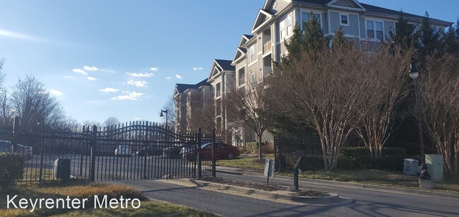 Building Photo - 1 br, 1 bath House - 1321A Karen Blvd Unit...
