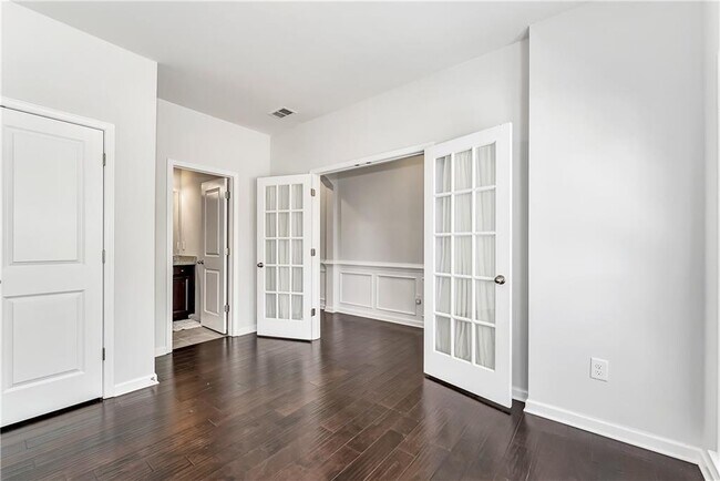Foto del edificio - 850 Grove Valley Dr