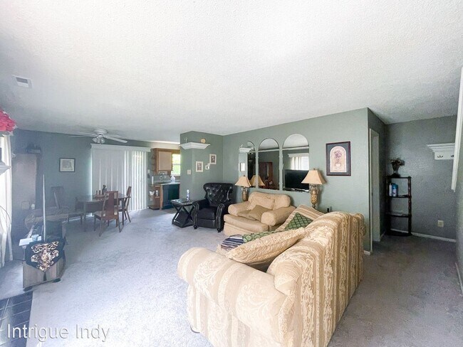Building Photo - 3 br, 2.5 bath House - 16713 Lowell Dr