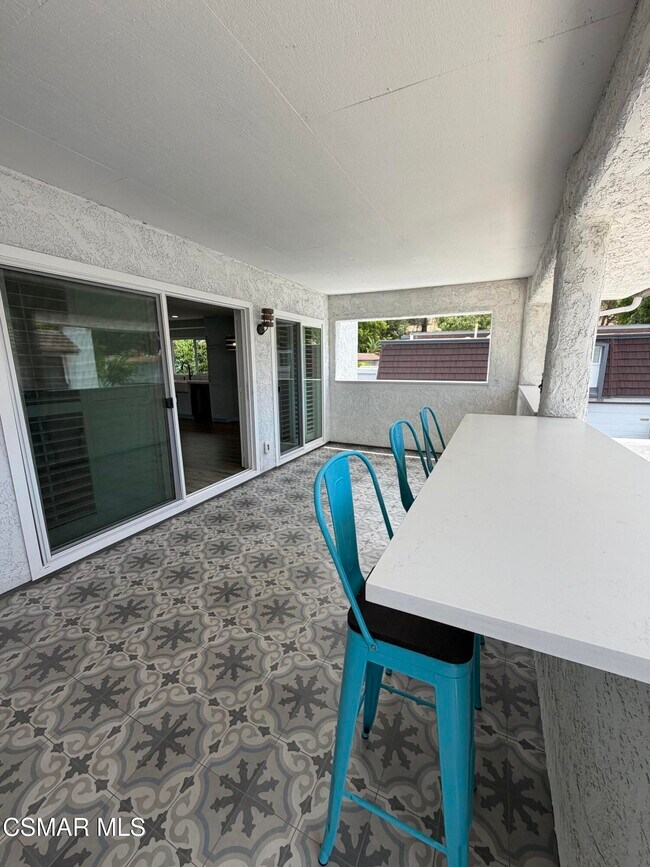 Foto del edificio - 3627 Summershore Ln