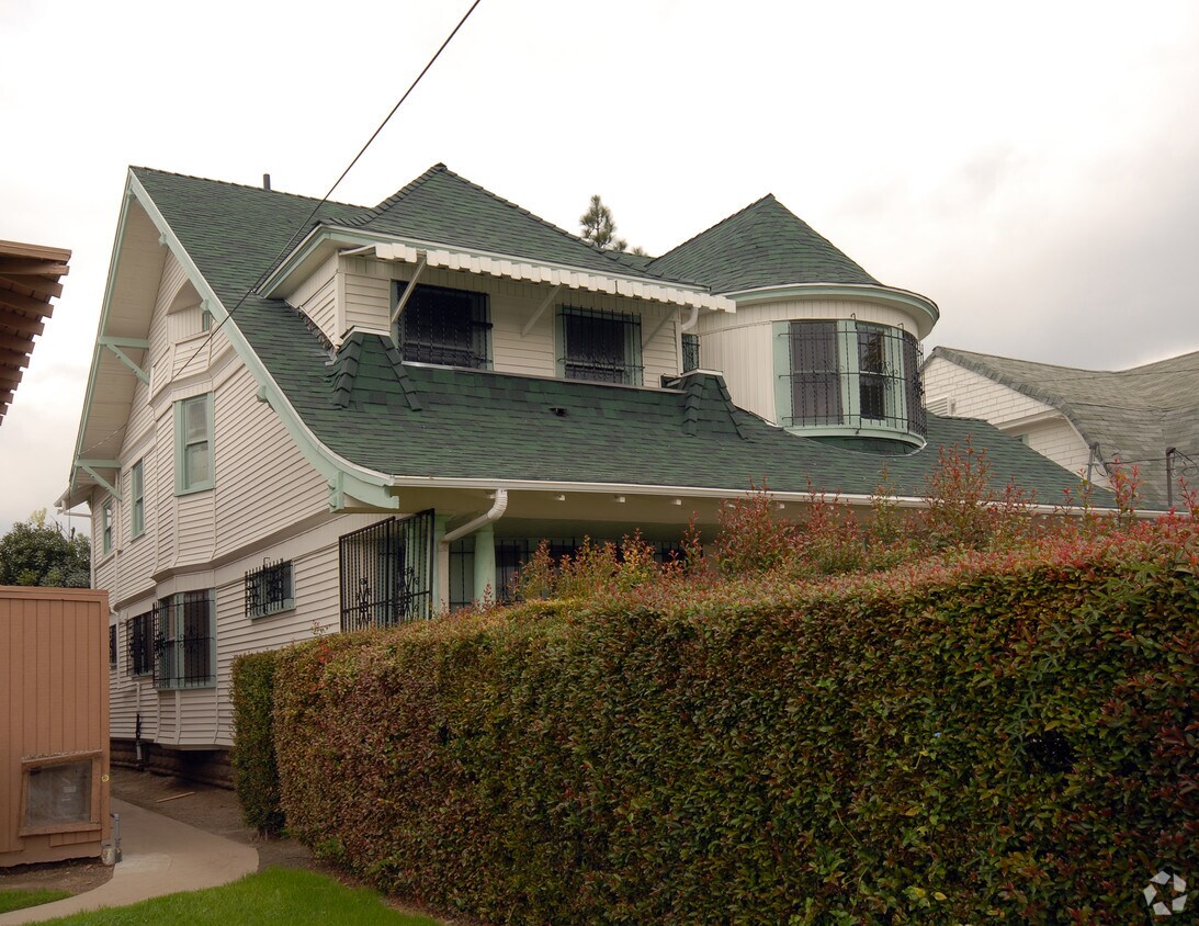 Foto del edificio - 1453 Dana St