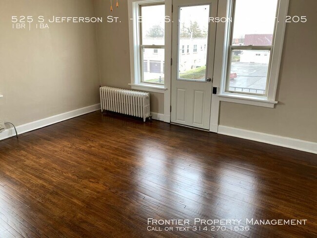 Building Photo - 525 S Jefferson St