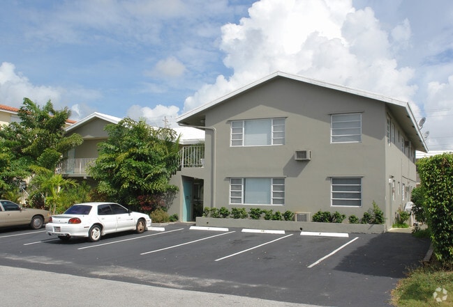 Oasis Apartments Fort Lauderdale Fl Primary Photo Oasis Apartments