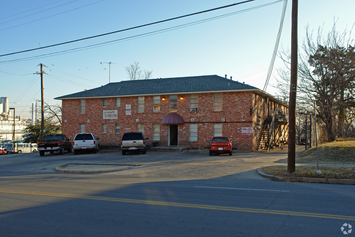 Building Photo - townview apartments