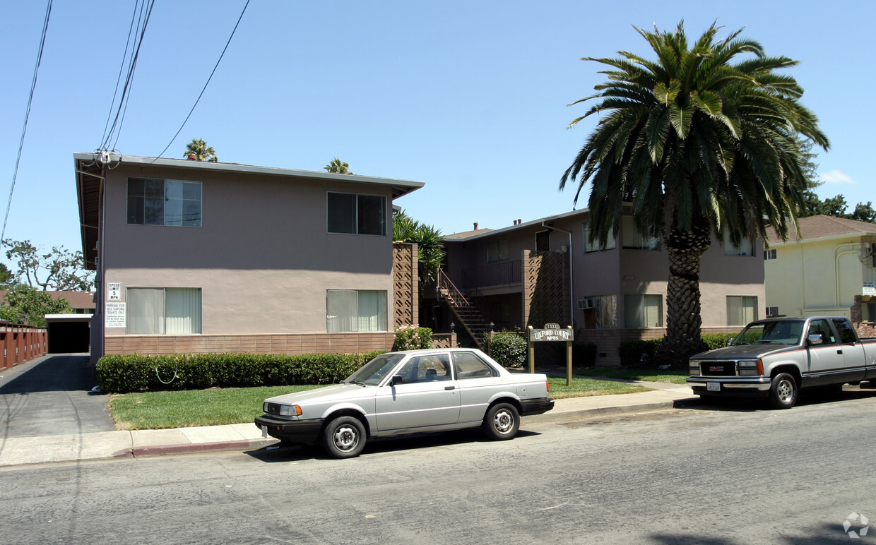 Building Photo - Oxford Court Apartments