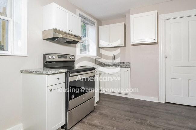 Foto del edificio - 7304 Butler St
