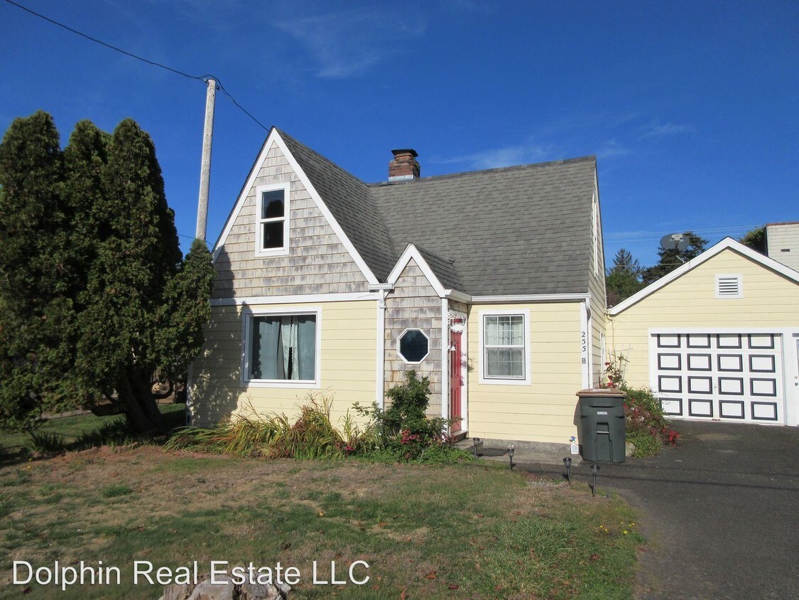 Primary Photo - 1 br, 1 bath House - 255 NE 11th Street