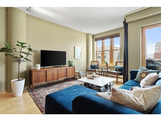 Foto del edificio - 401 N 2nd St