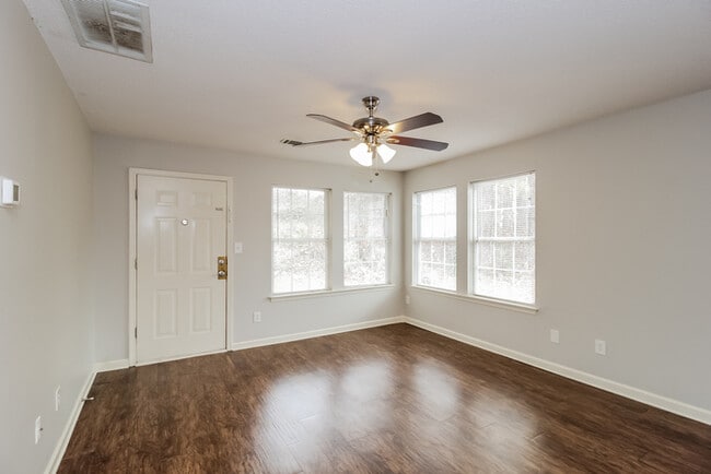 Building Photo - 5417 Brickleberry Way