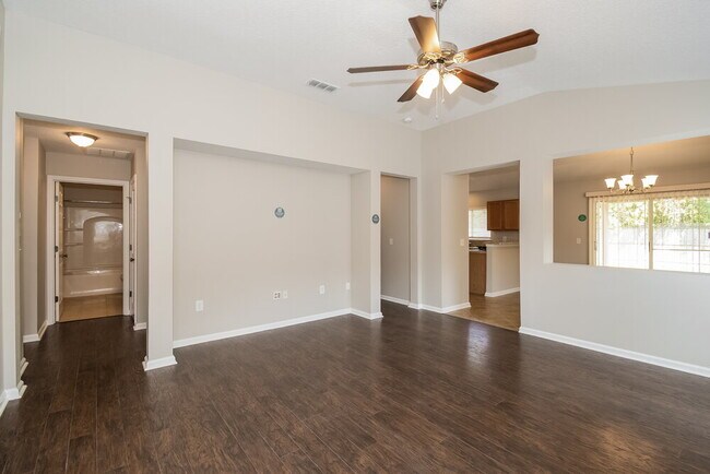 Building Photo - 3978 Cedar Bluff Ln