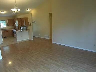 Building Photo - 4787 Sunvalley Dr