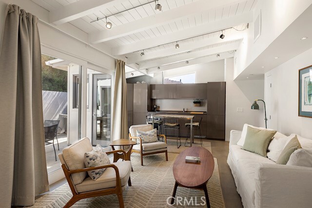 Building Photo - 30872 Marilyn Dr