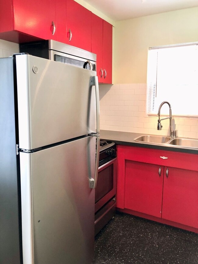 Interior Photo - East River Terrace