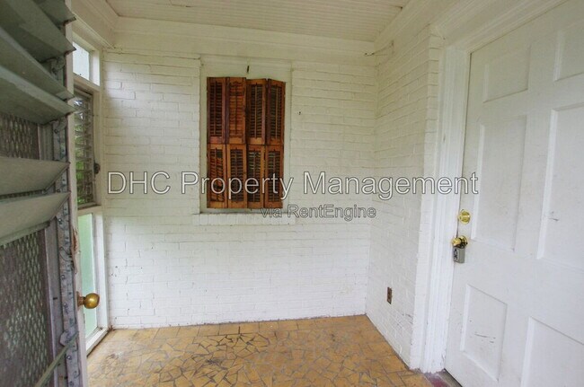 Foto del edificio - 1761 Tiger Flowers Dr NW