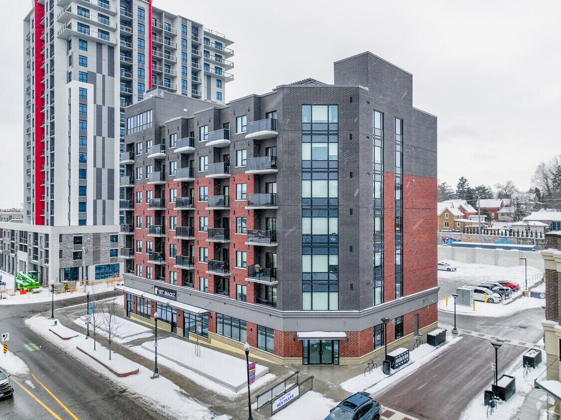 Photo principale - 387 King St East