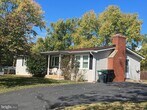 Foto principal - 99 Moores Ln
