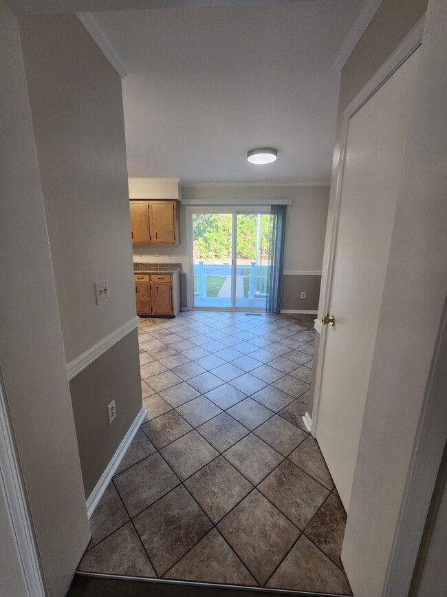 Building Photo - 1023 Baccharis Dr