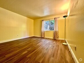 Building Photo - 11275 Avenida De Los Lobos