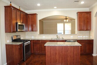 Building Photo - 17618 Bryce Manor Ln