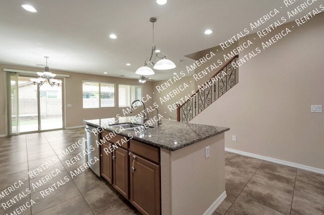 Building Photo - 267 E Kaibab Dr