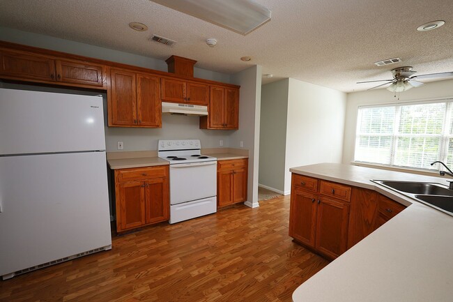 Foto del edificio - 3880 Trotters Ridge Cir