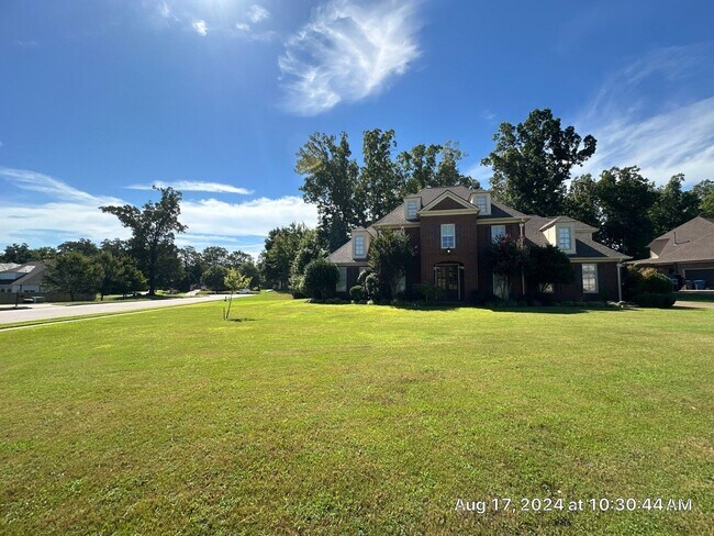 Building Photo - 10135 Ridgewood Oak Dr