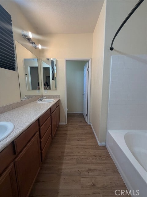 Building Photo - 13290 Murano Ave