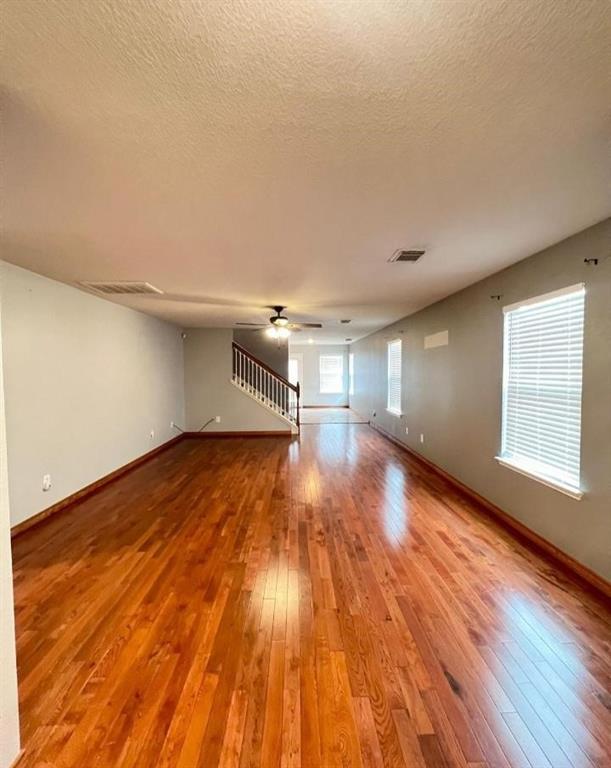 Building Photo - 15623 Red Pine Ridge Way