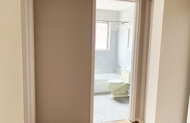 Foto del edificio - 539 Lowell Ave