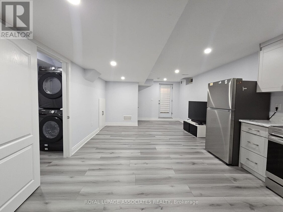 Primary Photo - 131 Lloyd Sanderson Dr