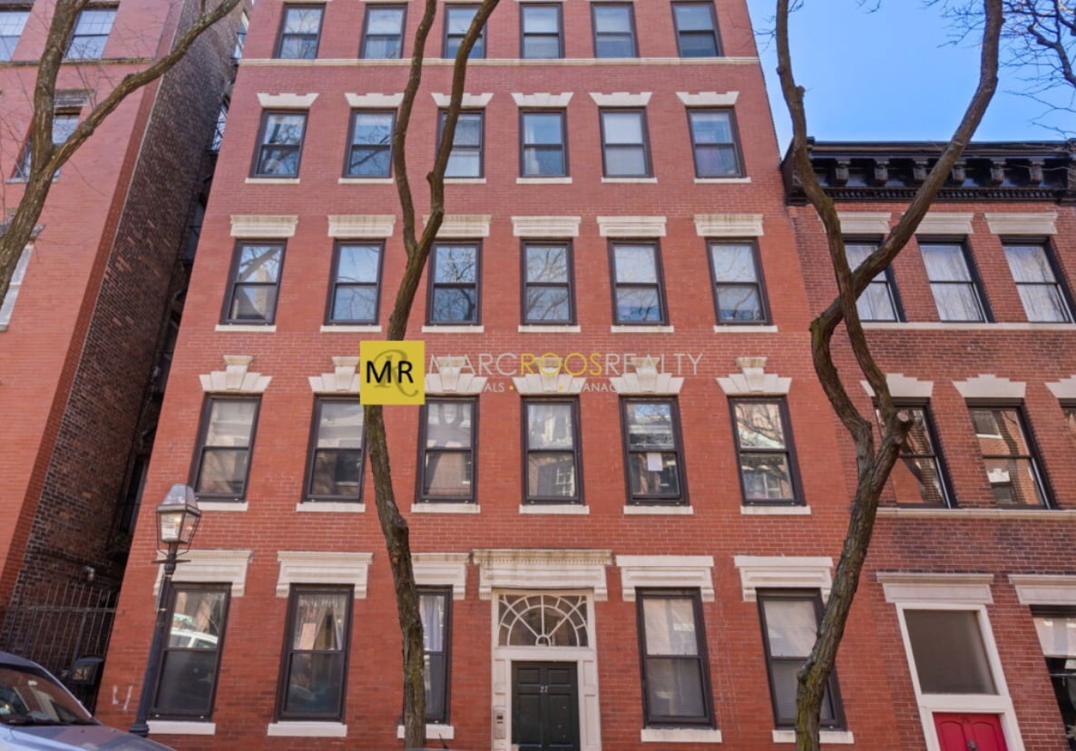 Building Photo - 23 Garden St