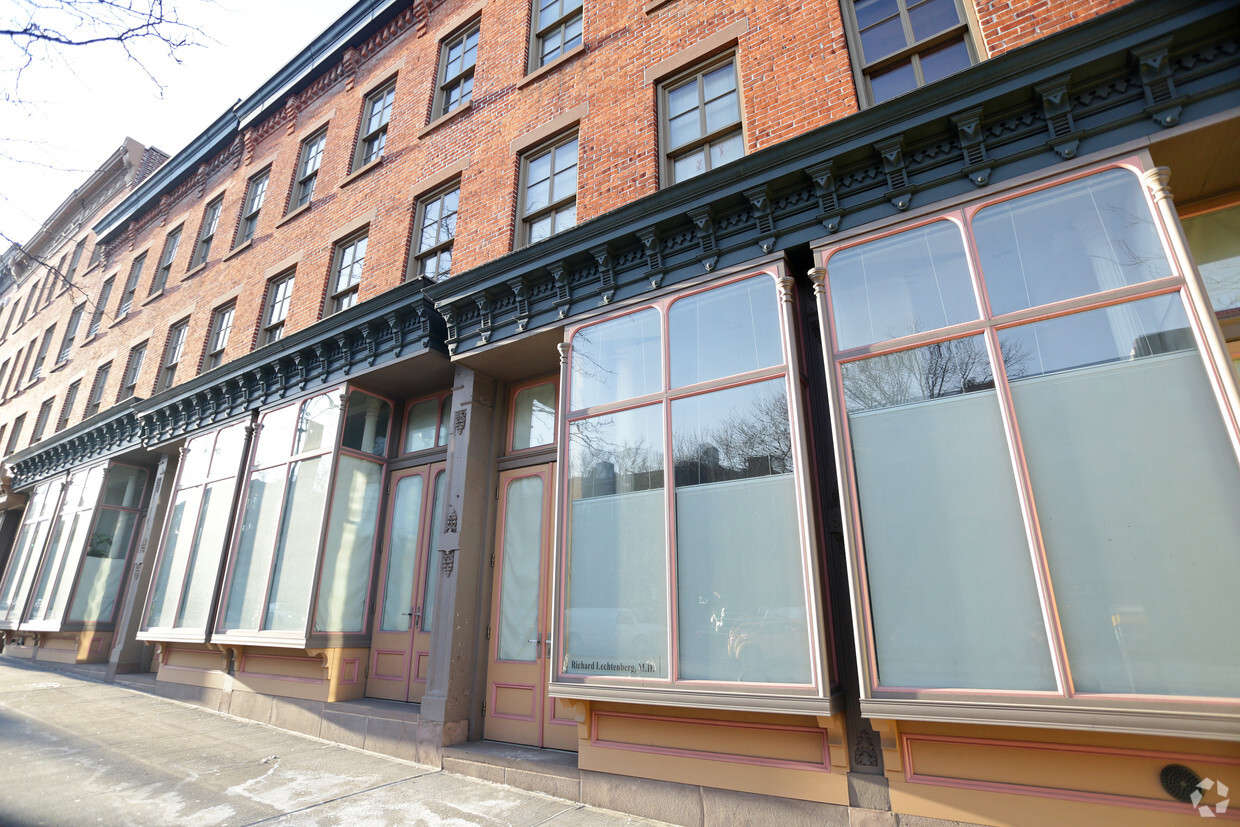 Building Photo - 94-98 Atlantic Ave