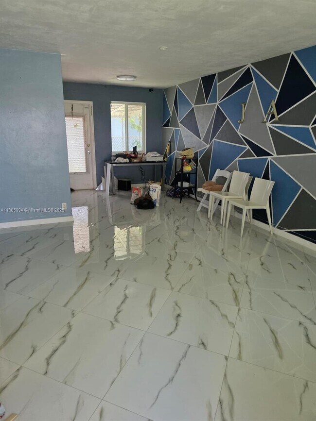 Foto del edificio - 1 bedroom in Hollywood FL 33020