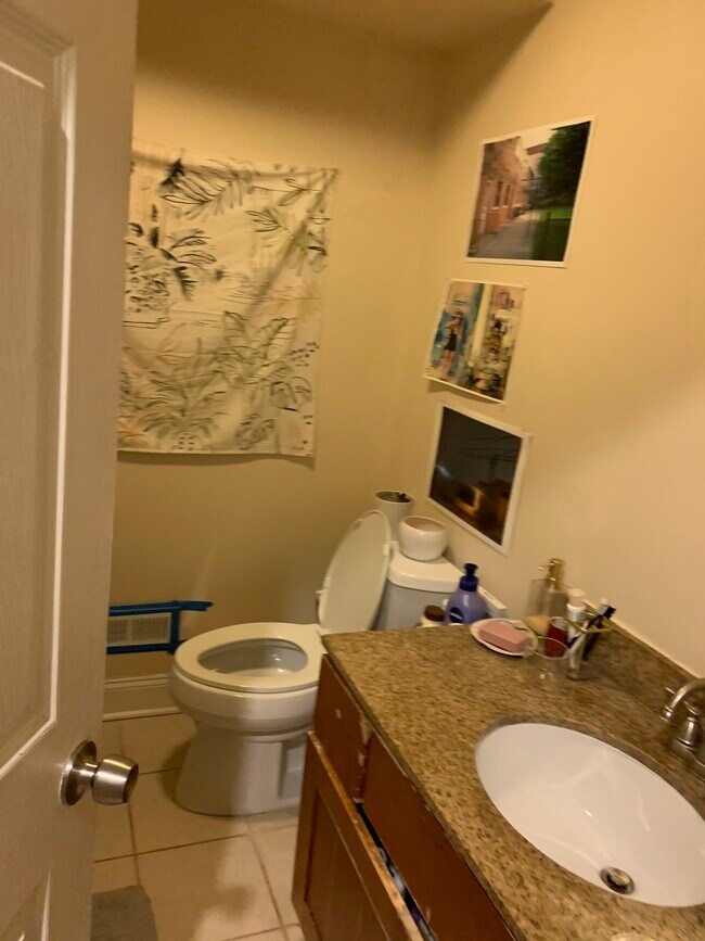 Foto del edificio - 1721 W Thompson St