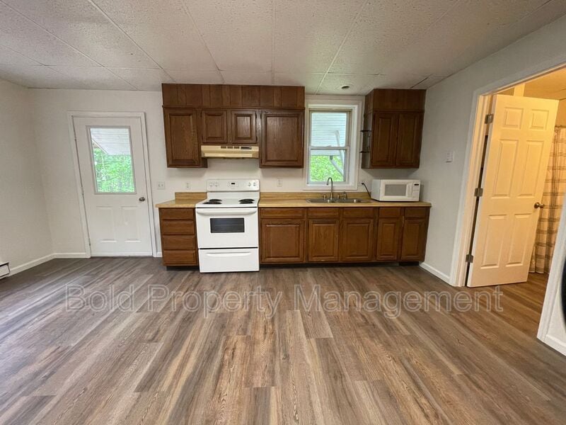 598 Godfrey St, Rehrersburg, PA 19550 House Rental in Rehrersburg, PA