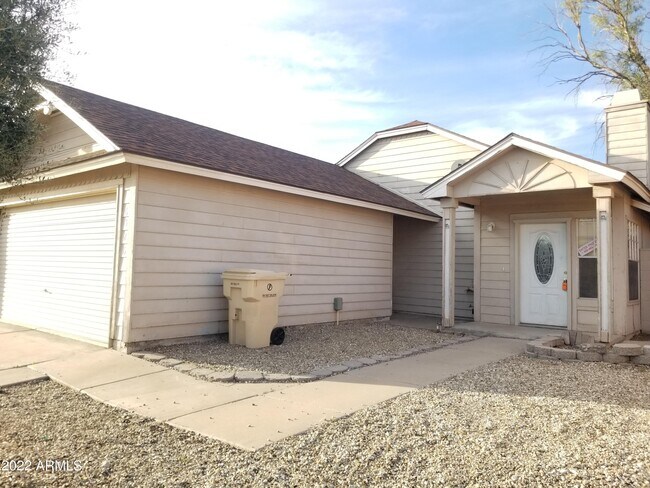 Building Photo - 6326 W Christy Dr