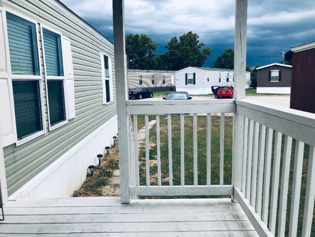 Foto del edificio - 2601 Leary Ln