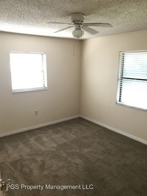 Building Photo - 32715 Blossom Ln