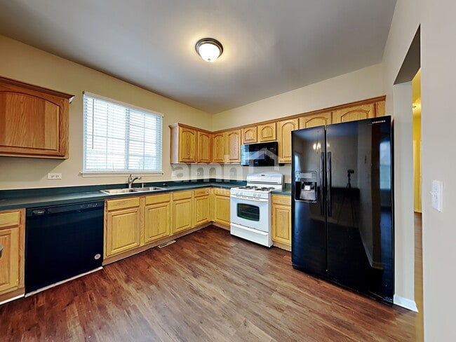 Foto del edificio - 1863 Goss Ct